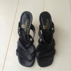 GIVENCHY.   ミュールのサムネイル