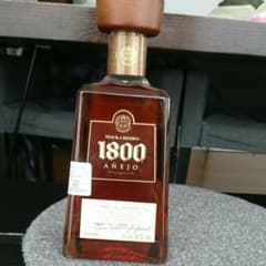 テキーラ ANEJO 1800のサムネイル