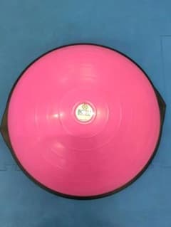 BOSU バランストレーナー ピンク 箱付き 中古 体幹トレーニング BOSU バランストレーナー ピンク 箱付き 中古 体幹トレーニング - メルカリ