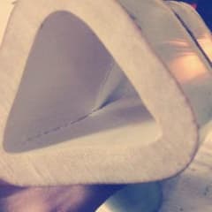 三角形 竹 ペン立てのサムネイル