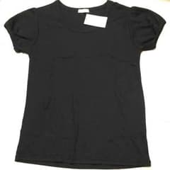 黒tシャツのサムネイル