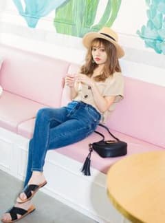 即日発送！ハイウエストスキニーデニムパンツのサムネイル