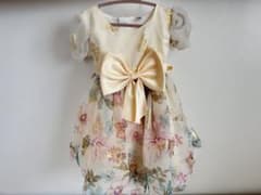 キッズドレス 100cm 花柄 蝶々 パフスリーブのサムネイル