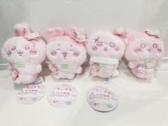 ちいかわぬいぱれっと　さくらマスコット　うさぎ、ハチワレ、ラッコ、古本屋４体のサムネイル