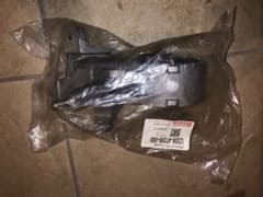 09taka18様専用 L700s ミラジーノ リアエンジンマウントのサムネイル