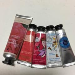 ロクシタン ハンドクリームのサムネイル