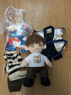 モ*9様 着せ替えめいちゃん本体と服セットのサムネイル