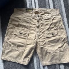 STANDARD CALIFORNIA ベージュショートパンツのサムネイル