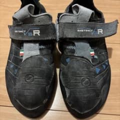 INSTINCT VSR クライミングシューズ ベルクロ 39h