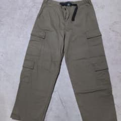H&M ルーズフィット カーゴパンツのサムネイル