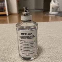 Maison Margiela レプリカ オードトワレ レイジー サンデー モ…のサムネイル