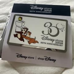 Disney store JAPAN 30周年記念 チップとデール ピンバッジのサムネイル