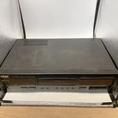 TEAC CDプレーヤー　CDP-1800 ジャンク　送料無料 TEAC CDプレーヤー CDP-1800 ジャンク 送料無料｜Yahoo!フリマ（旧