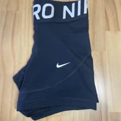 キ*マ様 NIKE PRO ナイキ プロ ショートパンツ ブラック　ウィメンズのサムネイル