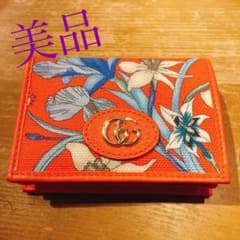 期間限定！美品！グッチ GUCCI フローラ GGマーモント 二つ折り財布のサムネイル