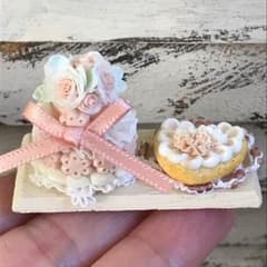 即決購入ok ミニチュア ２段ケーキセットのサムネイル