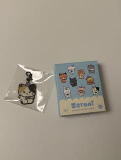 zeroni ゼロニ rinini リニニ　メタルチャームのサムネイル