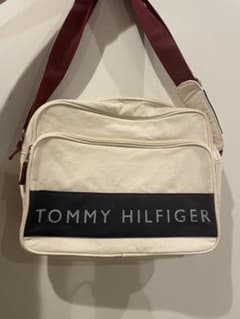 TOMMY HILFIGER  ショルダーバック　生成り　斜めがけのサムネイル