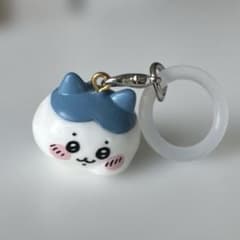 ス*ン様 ちいかわ ハチワレ めじるしアクセサリーのサムネイル