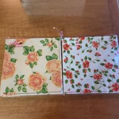 ペーパータオル　紙ナプキンのサムネイル