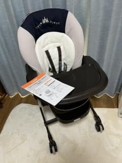 【 ひと様専用 】combi コンビ ネムリラ ハイローチェア バウンサーのサムネイル