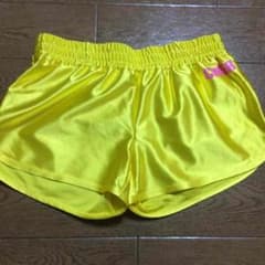CHEER ショートパンツのサムネイル