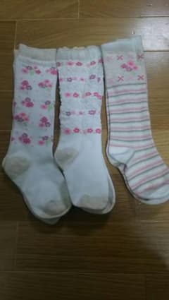 靴下 女の子のサムネイル