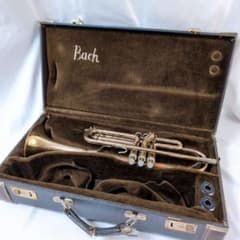 Vincent Bach トランペット TR300（初級者モデル）ビンテージ品 Vincent Bach トランペット TR300 - メルカリ