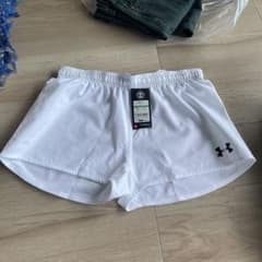 Under Armour ホワイト ハーフパンツ LGのサムネイル