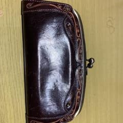 ダコタのがま口財布のサムネイル