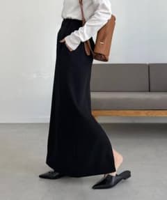 タグ付き新品 マキシIラインスカートカプリシュレマージュのサムネイル