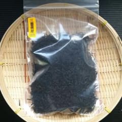三重県産　国産　100％　天然　乾燥　芽ひじき　米ひじき　無添加　自然食品のサムネイル