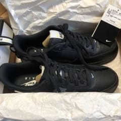 NIKE AIR ナイキ　エアフォース1   ふかおねおねさん即決済みのサムネイル