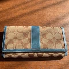 値段相談有り❗️COACH コーチ 長財布のサムネイル