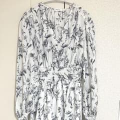 FRAY I.D ワンピース　花柄