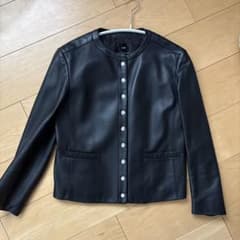 美品23区【中村アンさん着用】シープレザーノーカラージャケット　ベージュ系36 楽天市場】【中村アンさん着用】シープレザーノーカラー ジャケット