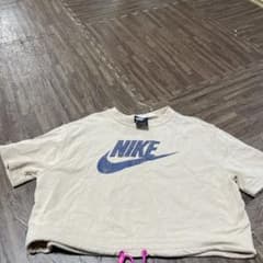 NIKE ティシャツのサムネイル