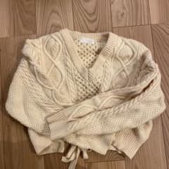 ニットのサムネイル