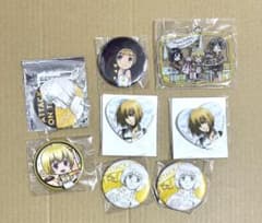 進撃の巨人　アニ　缶バッジ　アクリルキーホルダー　まとめ売り 進撃の巨人 アルミン 缶バッジ アクリルキーホルダー まとめ売り