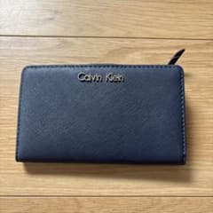 Calvin Klein 二つ折り財布 ネイビーのサムネイル