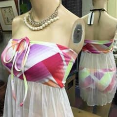 Swimsuit02のサムネイル