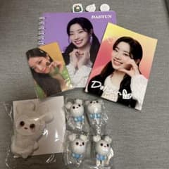 TWICE LOVELY ラブリー マスコット 4点セットのサムネイル