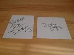 ババ・レイ&ディー・ボン　直筆サイン色紙2枚セット 貴重】WWEプロレス ババ・レイ＆ディーボン ダッドリーチーム3Dサイン