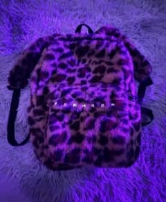 ヒョウ柄 ファー バックパック スタッズのサムネイル