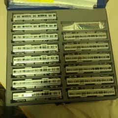 と*)様 トミックス　225系　関空快速と京都線快速8+6両 と*)様 トミックス 225系 関空快速と京都線快速8+6両 - メルカリ