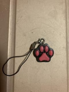 レジン！黒猫肉球ストラップのサムネイル