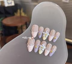 ハンドメイド 紫色サンゴ風ネイルチップ 海辺リゾート 夏フレンチデザインのサムネイル