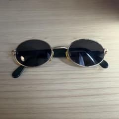 EMPORIO ARMANI オーバルサングラス ブラックのサムネイル