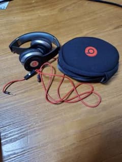 beats ヘッドフォンのサムネイル