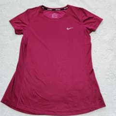 Nike DRI-FIT Tシャツ Sサイズのサムネイル
